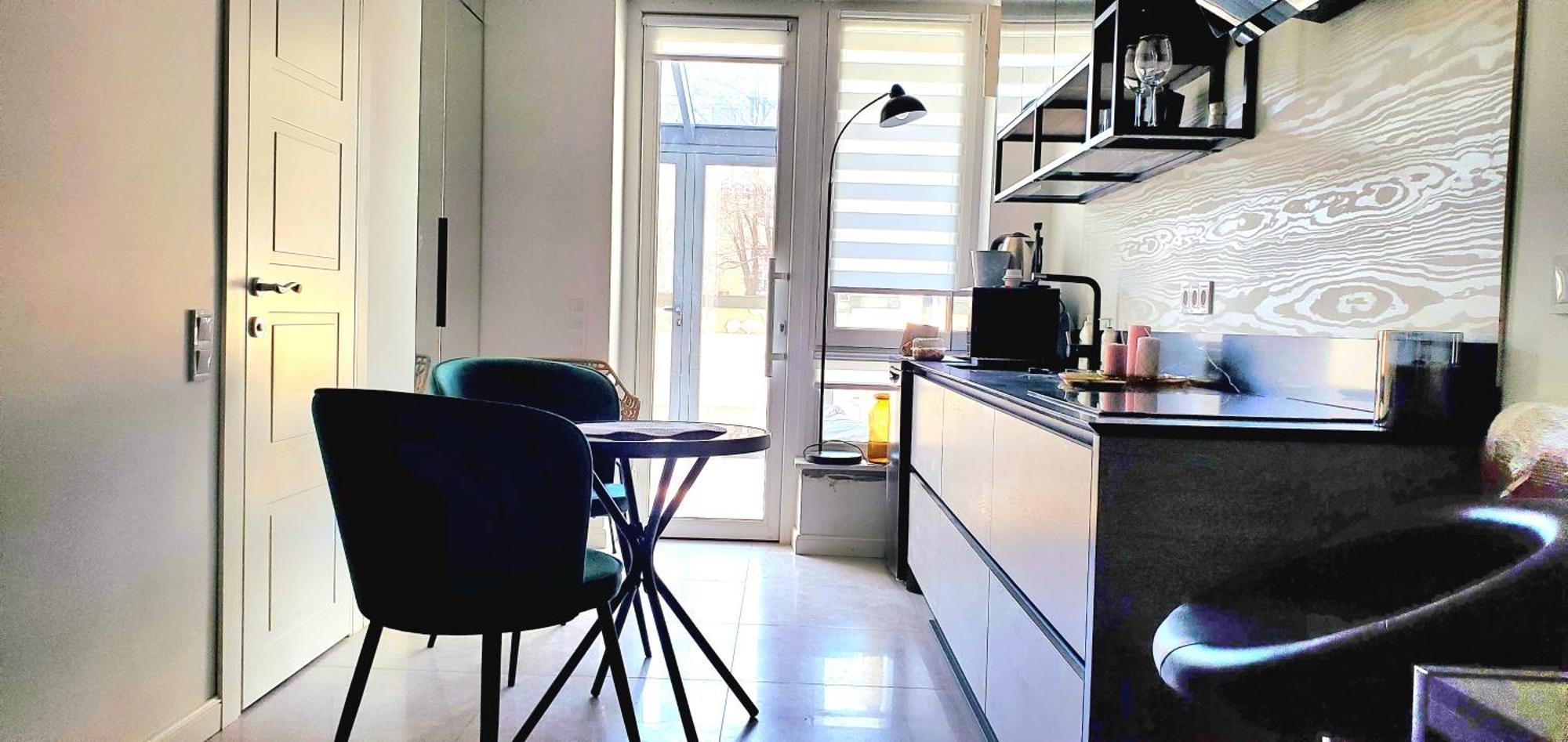 Apart-terrace On Baker Street *